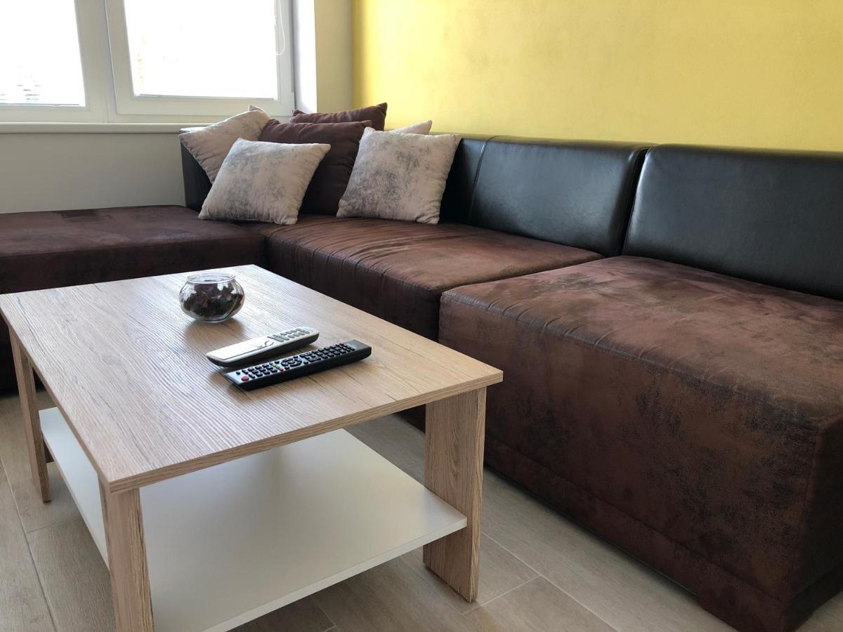 Apartmany Leto Frýdek-Místek Exteriör bild